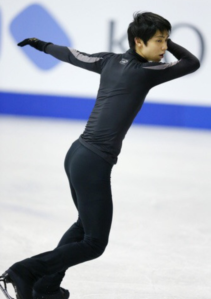 羽生結弦選手UA練習着 彼に愛されて・・・ | ハニュゾノ ・スケート