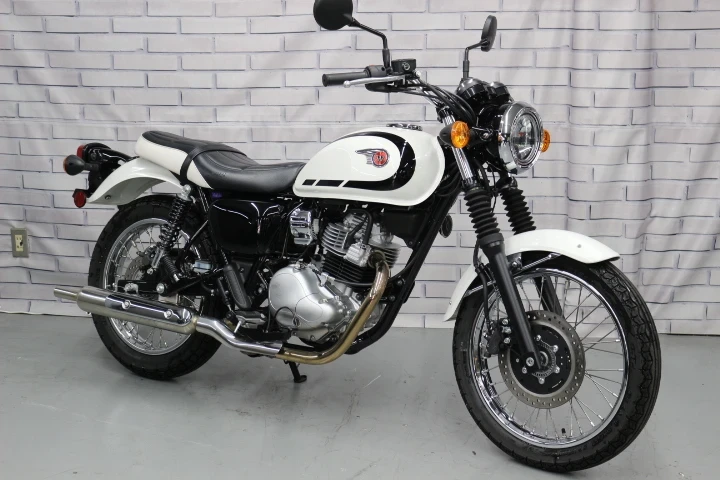 カワサキ、⽩・ホワイト系のバイク | 中古・新車バイクの販売・買取