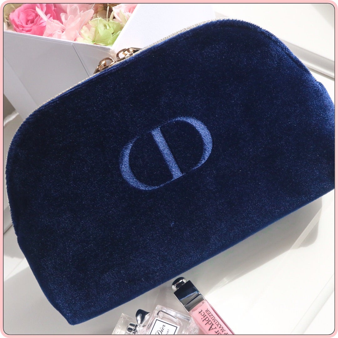 DIOR ホリデー2022♡今年もポーチオファー 買いました。 | anemone* Cosme