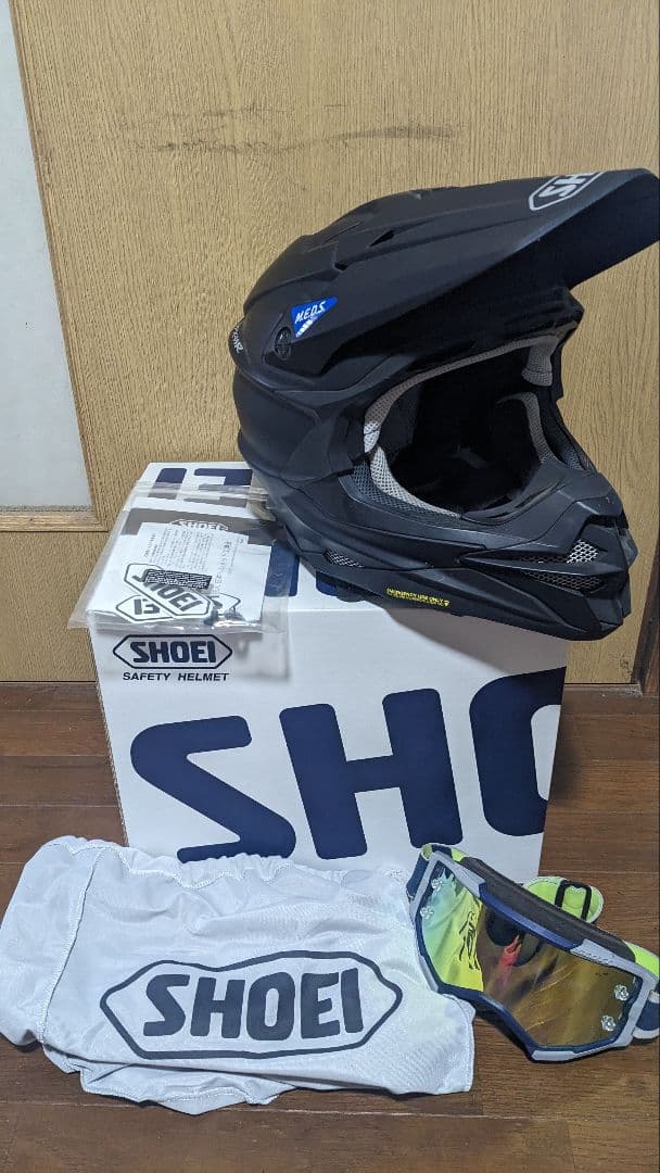 SHOEI ショウエイ VFX-WR Mサイズ　ゴーグル付き VFX-WR | OFF-ROAD HELMET｜ヘルメット SHOEI