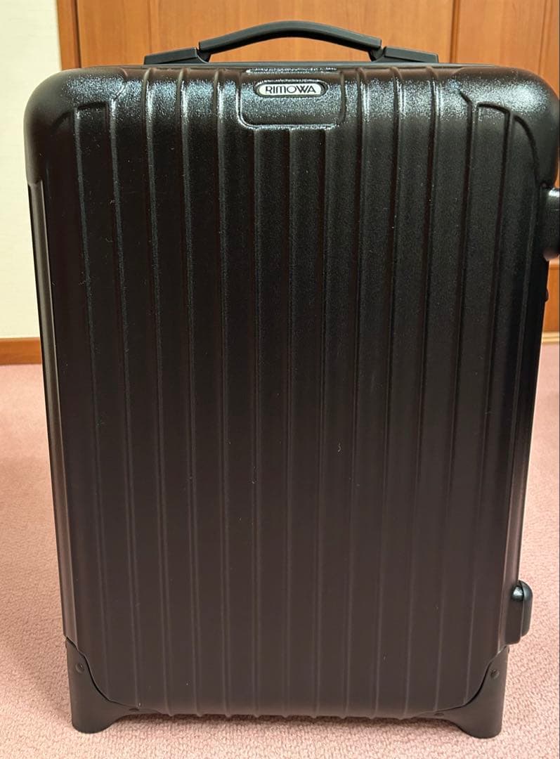 RIMOWA SALSA二輪　機内持ち込みサイズ RIMOWA SALSA二輪 機内持ち込みサイズ